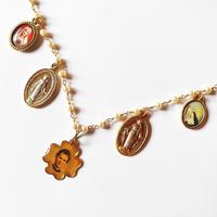Collana artigianale con medaglie cristiane scare