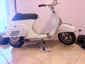 Vespa special 50 unico pro