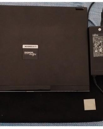FUJITSU S6410-13.3",Intel T7500,SSD 120GB, RAM-4GB