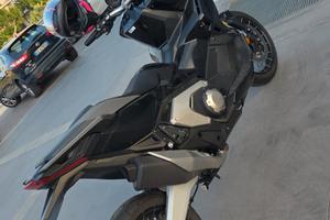 Honda Xadv 750 