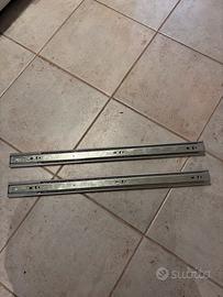 Guide cassetto ad estrazione totale 600mm