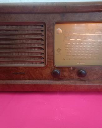 Radio  D'epoca vintage Telefunken T56  in radica
