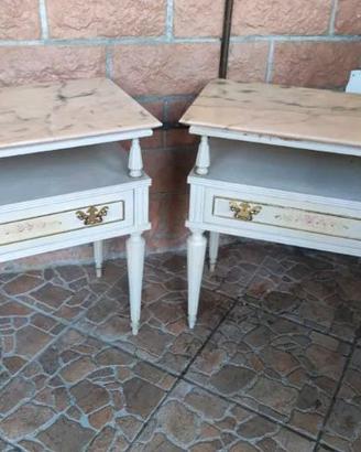 Due Comodini Vintage Stile Veneziano Due Comodini
