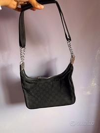 Borsa nera a spalla di Gucci
