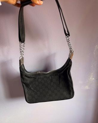Borsa nera a spalla di Gucci