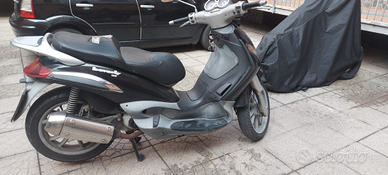 Beverly 125 anno 2007