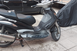 Beverly 125 anno 2007