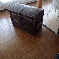 Baule antico legno abete