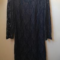 vestito in pizzo nero e dorato 