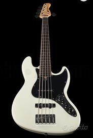 Basso Marcus Miller 5 corde