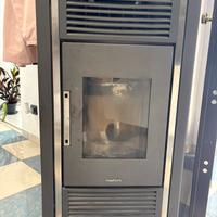 Stufa a Pellet Gioia FreePoint canalizzabe