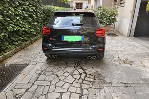 AUDI SQ2