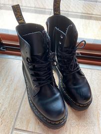 Dr martens opache on sale nere