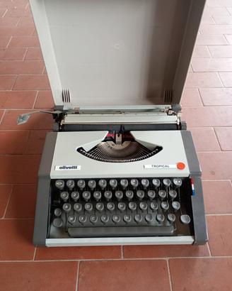 macchina da scrivere 
