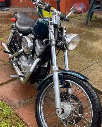 Harley-Davidson Sportster 883
