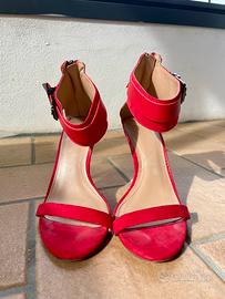 Sandali con tacco Zara taglia 38