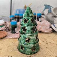 Portacandele in ceramica a albero di natale, fatto