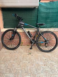 Rockrider ST100 Mountainbike