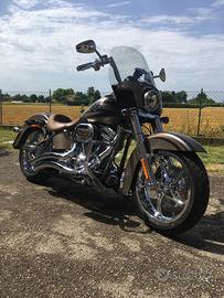 Harley cvo softail convertible