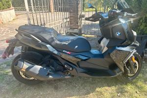 BMW C400X