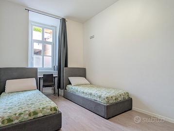 Stanza doppia a uso singolo per studente da ott