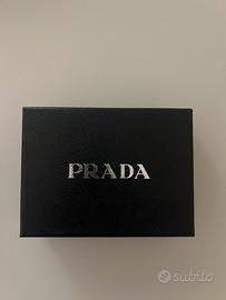 Portafoglio e Portapassaporto Prada