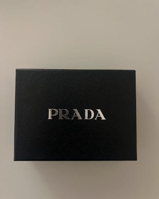 Portafoglio e Portapassaporto Prada