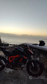 KTM Superduke 1290r