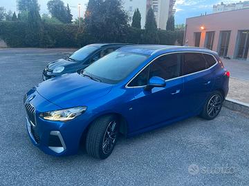 BMW 220i active tourer mild hybrid