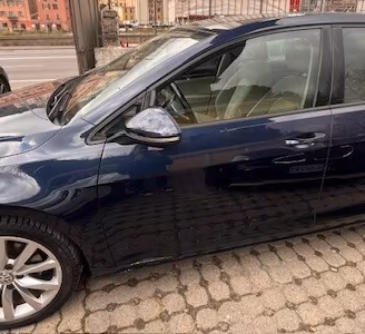 Volkswagen Golf 2.0 TDI DSG 5p. Highline BlueMotio