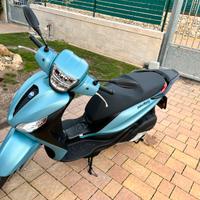 Piaggio Medley 200 S in garanzia