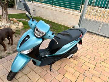 Piaggio Medley 200 S in garanzia