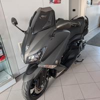 Yamaha TMAX 530 BlackMax ABS