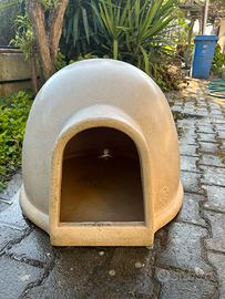 Cuccia da esterno per cani di piccola taglia