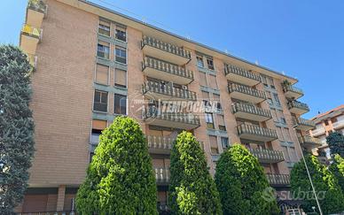 VIA PACCHIOTTI PALAZZINA SIGNORILE CON BOX!!