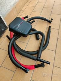 attrezzo da palestra per addominali esercizi vari