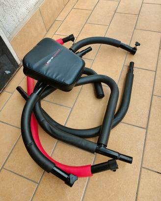 attrezzo da palestra per addominali esercizi vari