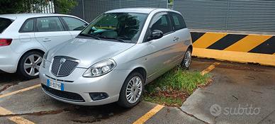 lancia Ypsilon 1.2 benzina 2011