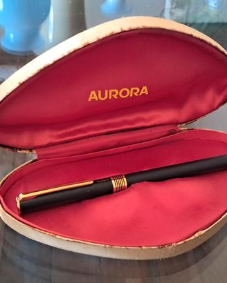 Penna stilografica Aurora Marco Polo nera