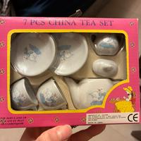 Set te porcellana bambole