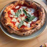 Pizzeria ristorante in gestione