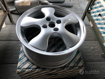 46529894 CERCHIO IN LEGA DA 15 POLLICI 4 FORI FIAT