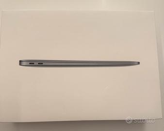 Macbook Air 13”, 8GB/1TB SSD, Argento, 2019