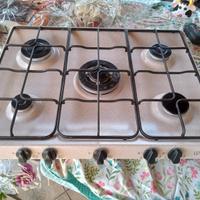 Piano cottura 5 fuochi 