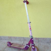 Monopattino da bambina