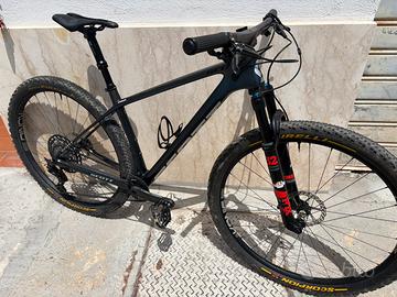 Scott scale carbon M xt 12 9 kg dtswiss konig 29