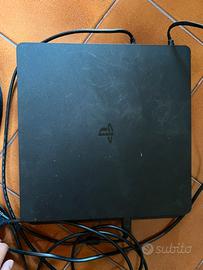 Console PlayStation 4 slim con 2 controller