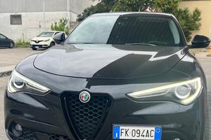 Alfa Romeo Stelvio 2.2 210 cv
