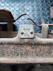 bilancia d'epoca 1950