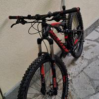 Bici downhill Scott Spark 760